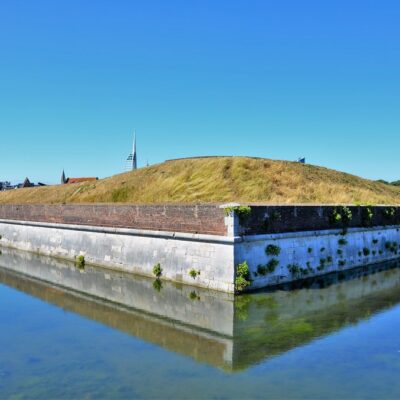 Spur Redoubt